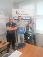 Odlotowe zajęcia w naszej szkole! Uczniowie poznali świat dronów FPV